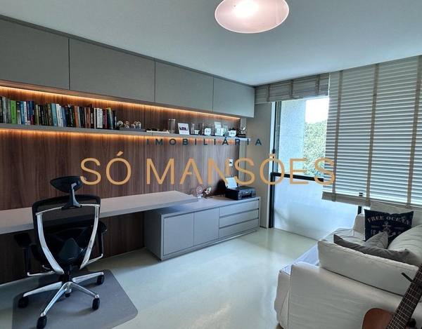 TRIPLEX : 894 M² DE ELEGÂNCIA E CONFORTO NO VALE DOS CRISTAIS