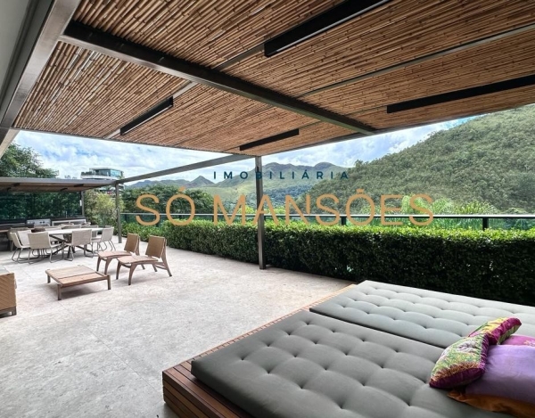 Apartamento de Luxo de 894 m² à Venda com 5 Suítes e Vista Definitiva no Vale dos Cristais, Nova Lima - MG