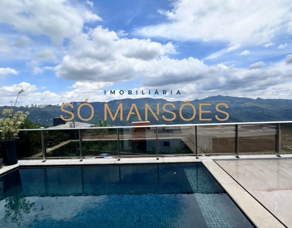 Casa de Alto Padrão de 359 m² à Venda com 2 Suítes e Espaço Gourmet no Mirante da Mata, Nova Lima - MG