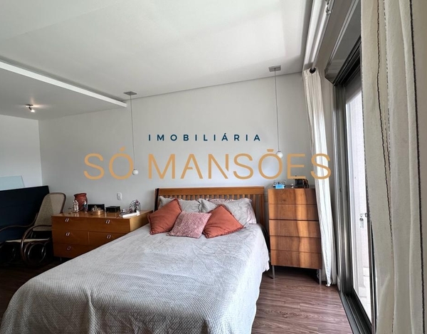 RESIDÊNCIA DE 359 M² COM VISTA ESPETACULAR NO MIRANTE DA MATA