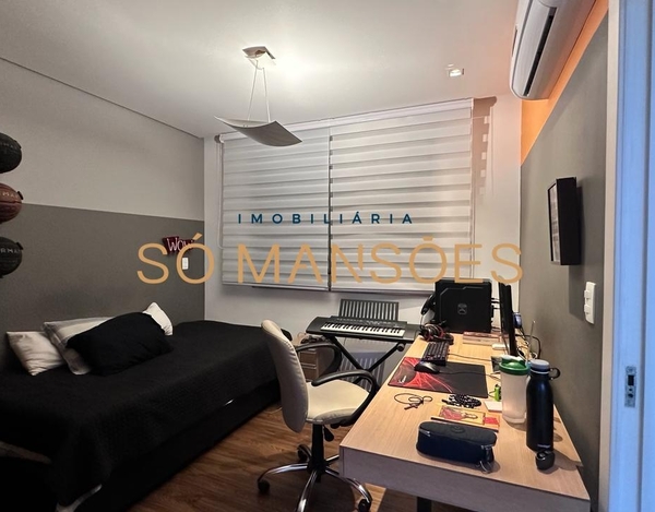 RESIDÊNCIA DE 359 M² COM VISTA ESPETACULAR NO MIRANTE DA MATA