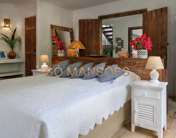 Linda casa de 327m² à venda no Condomínio Altos de Trancoso - Trancoso/BA.