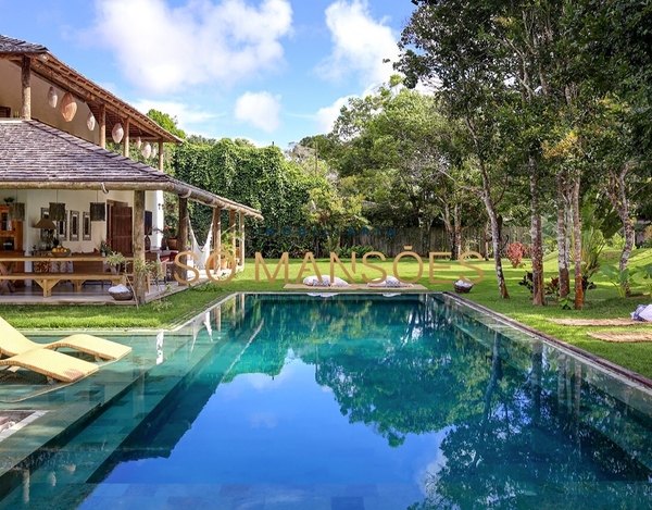 Linda casa de 327m² à venda no Condomínio Altos de Trancoso - Trancoso/BA.