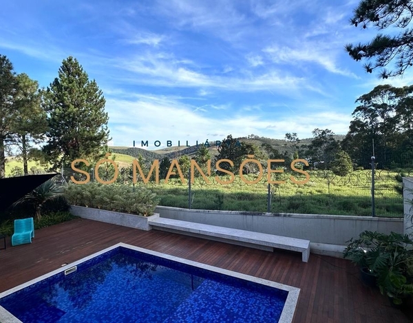CASA À VENDA REFORMADA NO ALPHAVILLE LAGOA DOS INGLESES - OPORTUNIDADE ÚNICA!