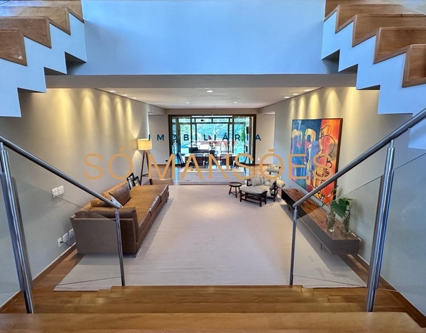 CASA À VENDA REFORMADA NO ALPHAVILLE LAGOA DOS INGLESES - OPORTUNIDADE ÚNICA!