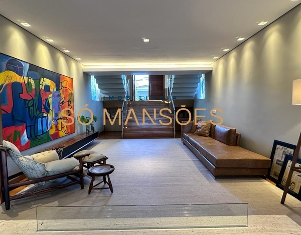 CASA À VENDA REFORMADA NO ALPHAVILLE LAGOA DOS INGLESES - OPORTUNIDADE ÚNICA!