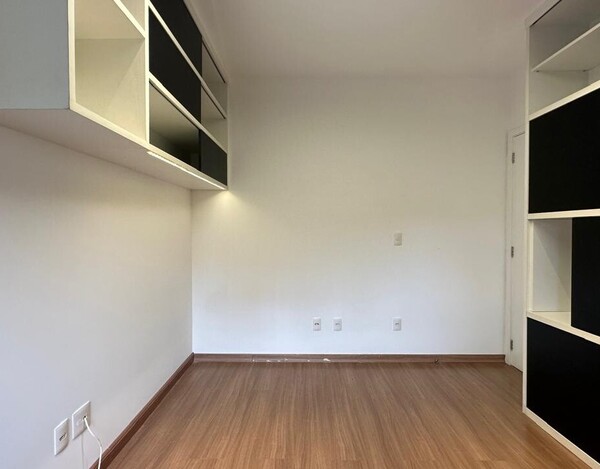 EXCELENTE APARTAMENTO COM 92M² DISPONÍVEL PARA VENDA NO BAIRRO VILA DA SERRA