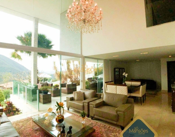Casa de Alto Padrão de 650 m² à Venda com 1 Suíte e Espaço Gourmet no Veredas das Geraes, Nova Lima - MG