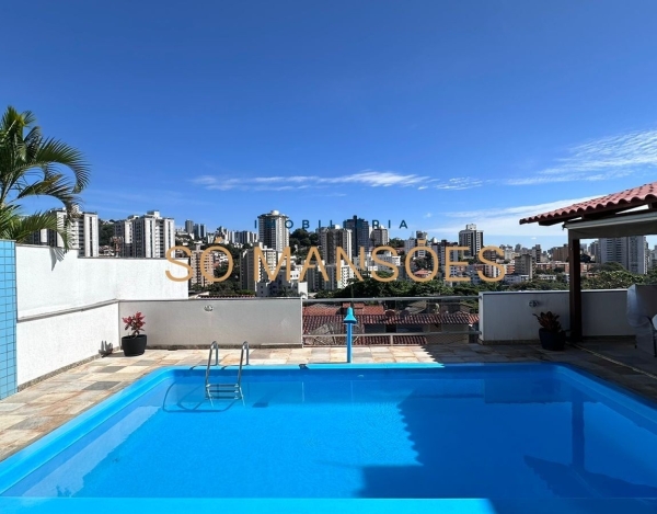 Casa Exclusiva de 398 m² à Venda com 3 Suítes e Vista Deslumbrante no Santa Lúcia, Belo Horizonte - MG