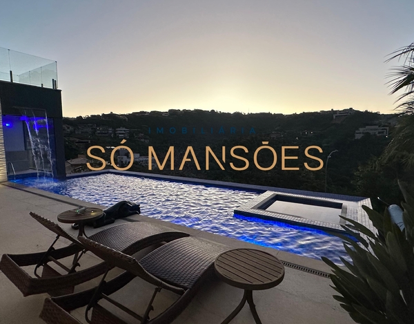 EXCLUSIVIDADE - LINDA CASA COM VISTA ESPETACULAR À VENDA NO CONDOMÍNIO VALE DOS CRISTAIS / NOVA LIMA