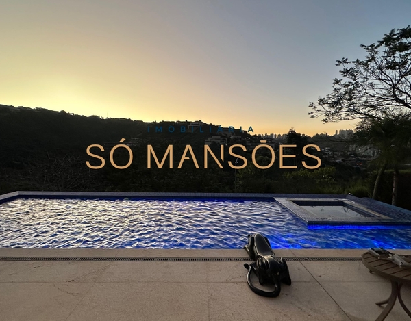 EXCLUSIVIDADE - LINDA CASA COM VISTA ESPETACULAR À VENDA NO CONDOMÍNIO VALE DOS CRISTAIS / NOVA LIMA