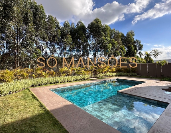 CASA DE LUXO COM VISTA PARA ÁREA VERDE NO ALPHAVILLE LAGOA DOS INGLESES