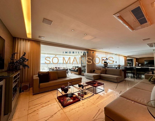 APARTAMENTO DE 4 QUARTOS NO CORAÇÃO DO VILA DA SERRA