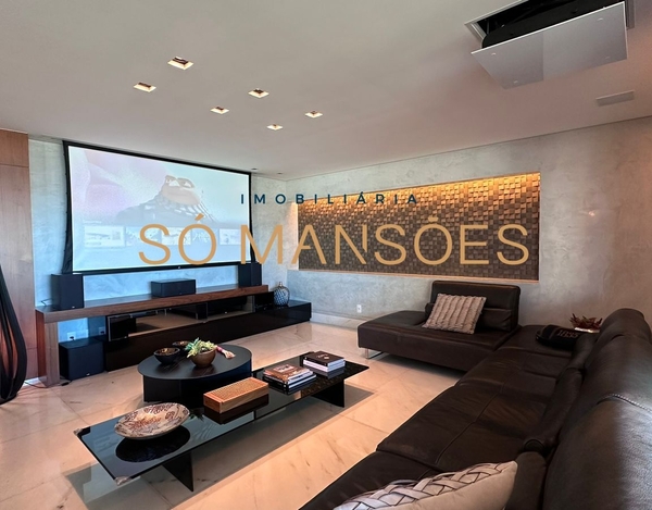 EXCELENTE APARTAMENTO 4 QUARTOS 265M² - LOCALIZAÇÃO PRIVILEGIADA À VENDA