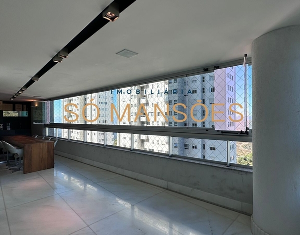 EXCELENTE APARTAMENTO 4 QUARTOS 265M² - LOCALIZAÇÃO PRIVILEGIADA À VENDA