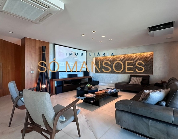 EXCELENTE APARTAMENTO 4 QUARTOS 265M² - LOCALIZAÇÃO PRIVILEGIADA À VENDA