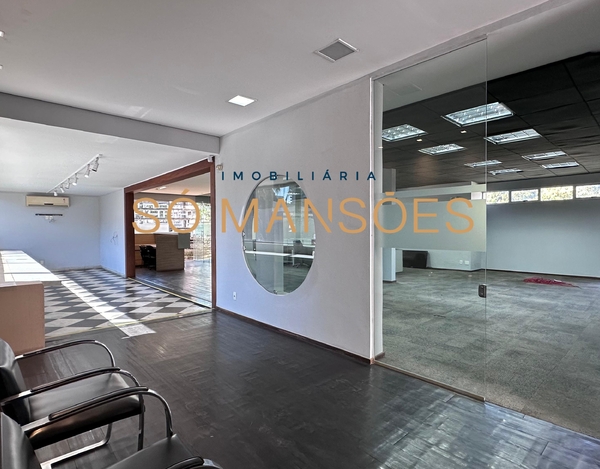 CASA COMERCIAL COM EXCELENTE LOCALIZAÇÃO À VENDA NO BAIRRO CIDADE JARDIM