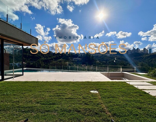 VALE DOS CRISTAIS - CASA À VENDA EM NOVA LIMA