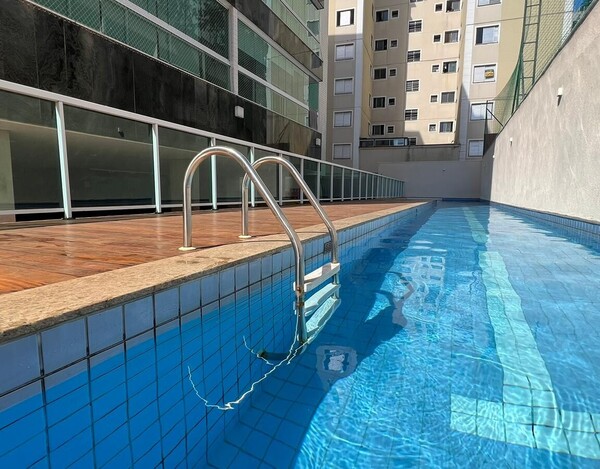 APARTAMENTO 4 QUARTOS EM PRÉDIO COM ESTRUTURA DE LAZER COMPLETA