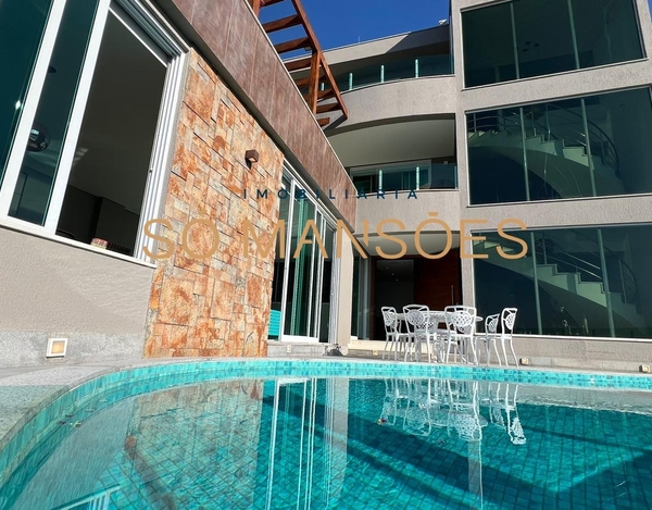 CASA MARAVILHOSA À VENDA NO VILA ALPINA
