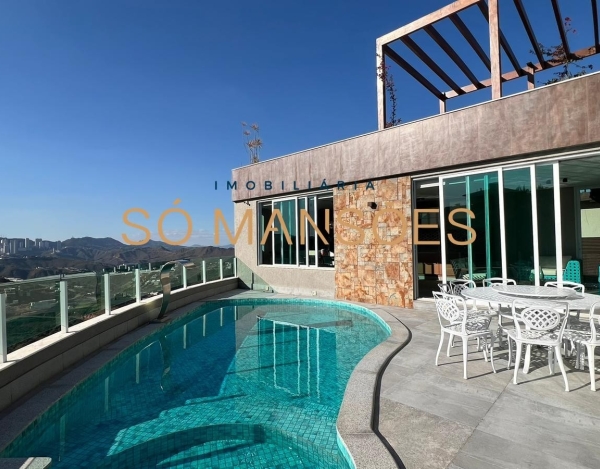 Casa de Luxo de 748 m² à Venda com 3 Suítes e Piscina Privativa no Vila Alpina, Nova Lima - MG