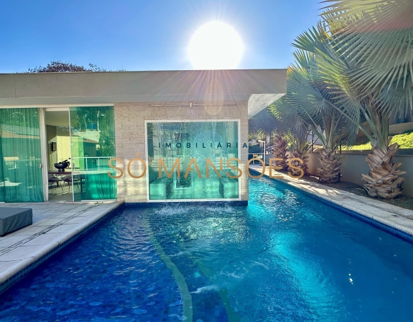 Casa de Luxo de 496 m² à Venda com 3 Suítes e Espaço Gourmet no Vila Alpina, Nova Lima - MG