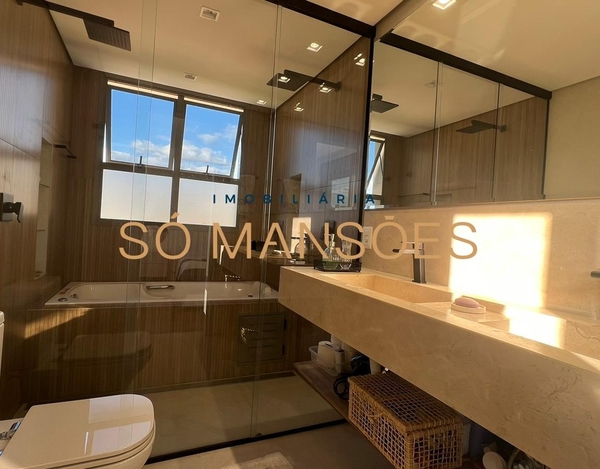 APARTAMENTO SANTA LÚCIA 