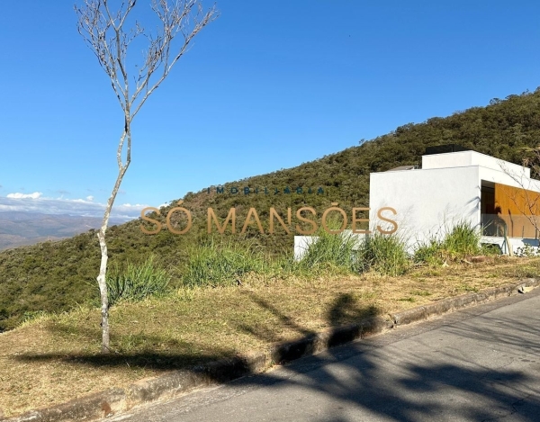 Lote de 840 m² à Venda com Vista Definitiva no Quintas do Sol, Nova Lima - MG