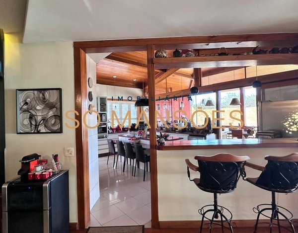 CASA A VENDA NO CONDOMÍNIO BOSQUE DO JAMBREIRO NOVA LIMA / VISTA PRIVILEGIADA 