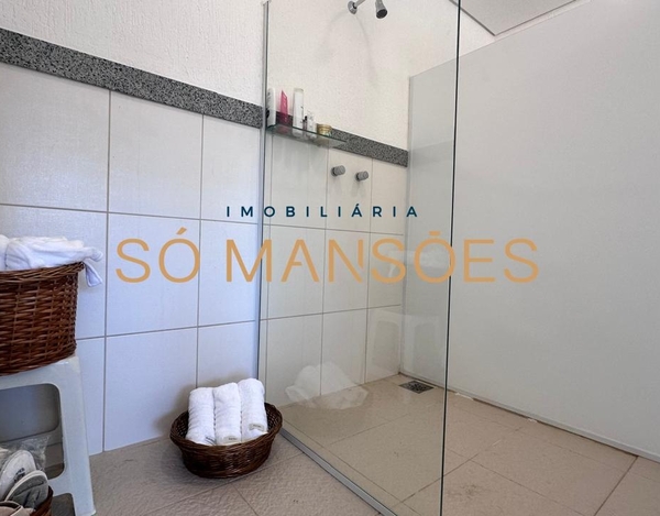 CASA A VENDA NO CONDOMÍNIO BOSQUE DO JAMBREIRO NOVA LIMA / VISTA PRIVILEGIADA 