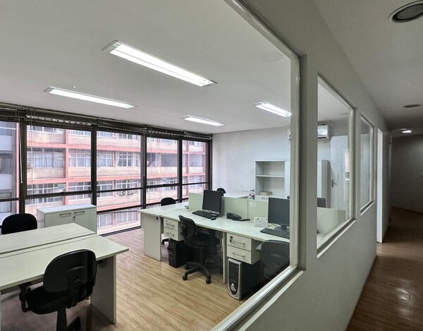 SALA COM 151 M² PARA LOCAÇÃO NO CENTRO DE BELO HORIZONTE