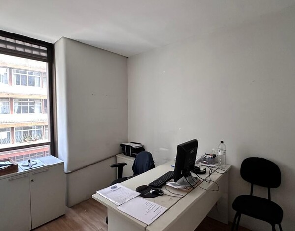 SALA COM 151 M² PARA LOCAÇÃO NO CENTRO DE BELO HORIZONTE