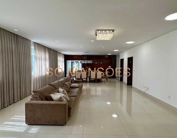Casa de 546m² à venda no Bairro Bandeirantes - Pampulha.