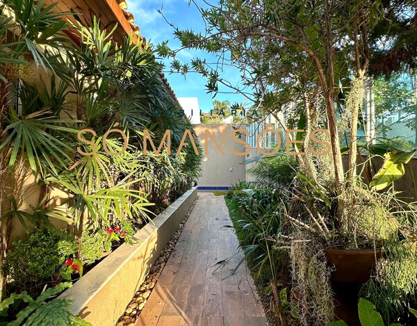 CASA À VENDA NO CONDOMÍNIO VILLAGE TERRASSE NOVA LIMA / VISTA PRIVILEGIADA 