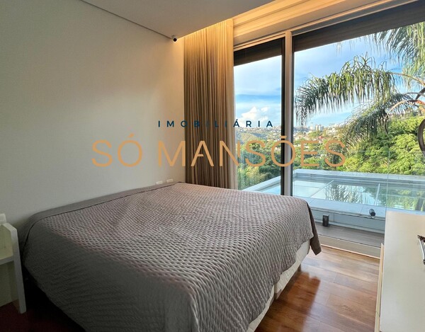 CASA À VENDA NO CONDOMÍNIO BOSQUE DA RIBEIRA / VISTA PRIVILEGIADA COM UM BELO JARDIM