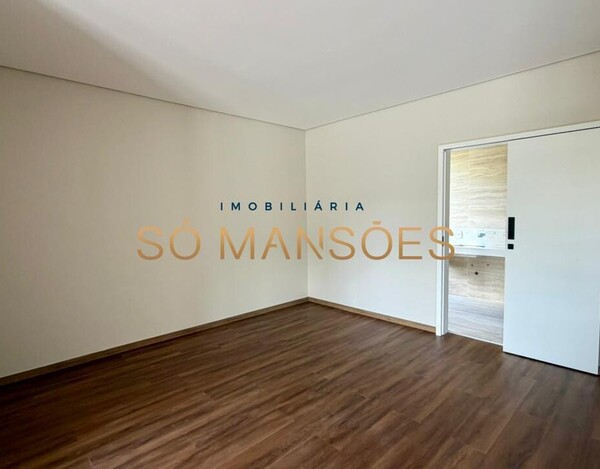 CASA DE 550 M² À VENDA NO CONDOMÍNIO VILA ALPINA – EM FASE FINAL DE CONSTRUÇÃO E COM VISTA DEFINITIVA.