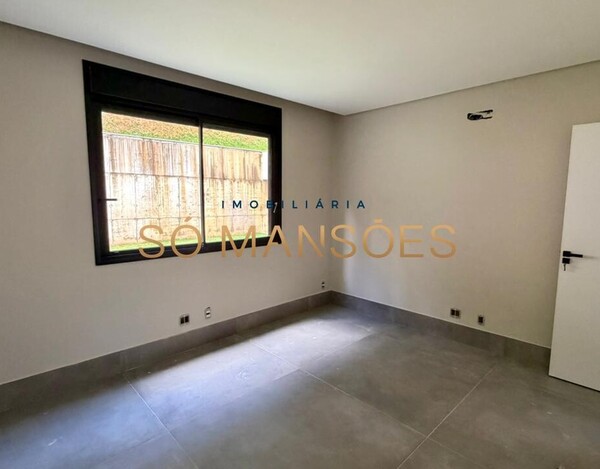 CASA DE 550 M² À VENDA NO CONDOMÍNIO VILA ALPINA – EM FASE FINAL DE CONSTRUÇÃO E COM VISTA DEFINITIVA.