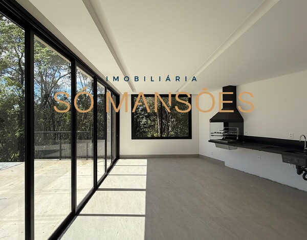 CASA EM CONSTRUÇÃO À VENDA  NO CONDOMÍNIO QUINTAS DO SOL NOVA LIMA /MG