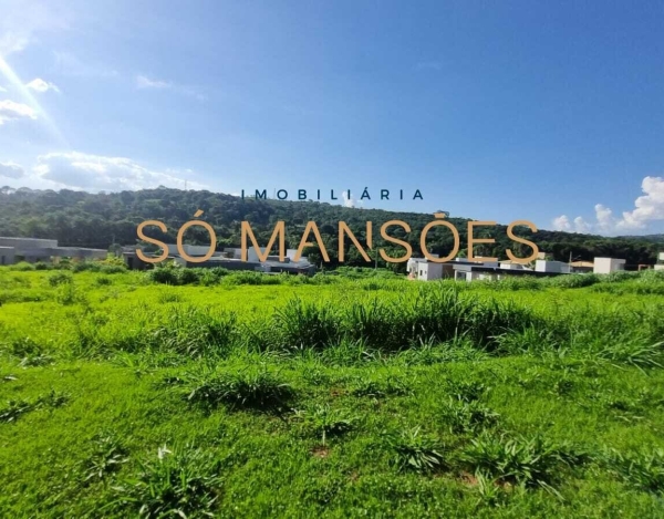 Lote de 1.000 m² à Venda com Spa no Condomínio Valle da Serra, Betim - MG
