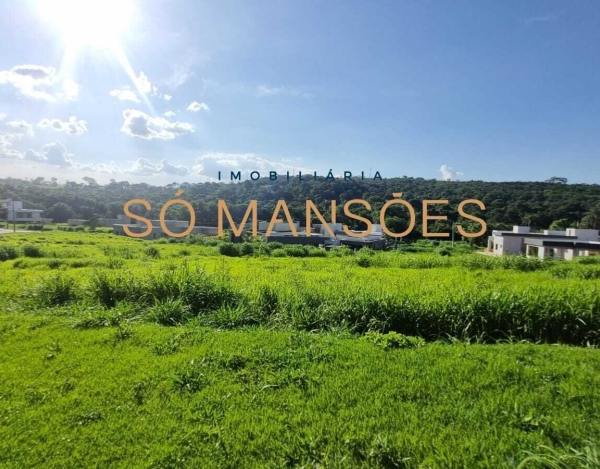 Lote de 1.000 m² à Venda com Spa no Condomínio Valle da Serra, Betim - MG