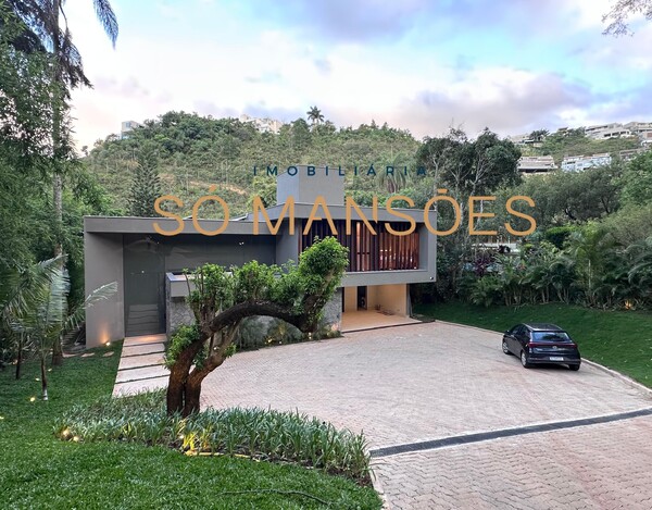CASA À VENDA NO CONDOMÍNIO VILA DEL REY 