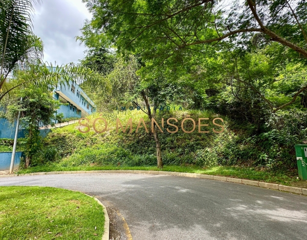 Lote de 1.305 m² à Venda com Vista Espetacular no Quintas do Sol, Nova Lima - MG