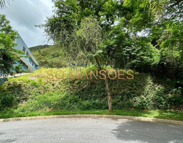 Lote de 1.305 m² à Venda com Vista Espetacular no Quintas do Sol, Nova Lima - MG
