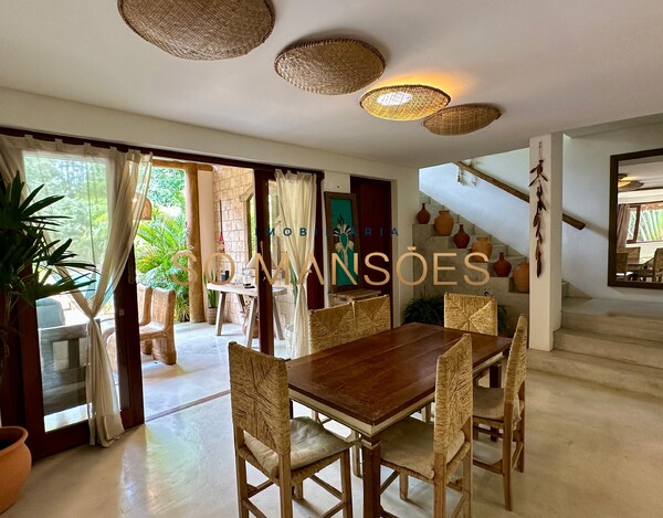 Casa à Venda no Condomínio Coqueiral – Trancoso/BA.