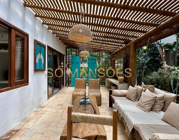 Casa à Venda no Condomínio Coqueiral – Trancoso/BA.