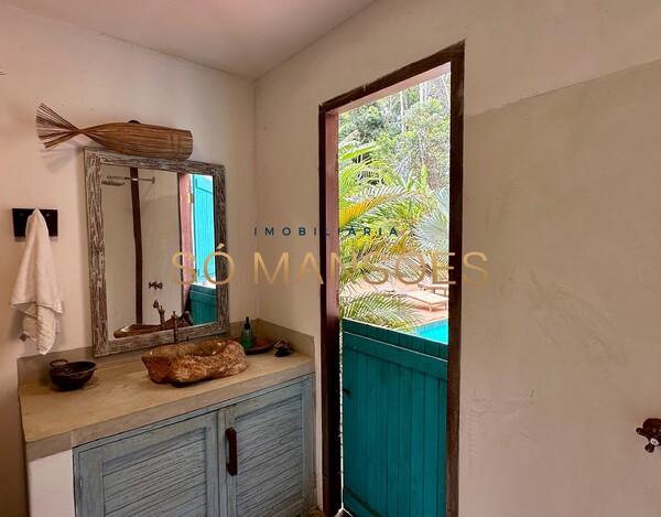 Casa à Venda no Condomínio Coqueiral – Trancoso/BA.