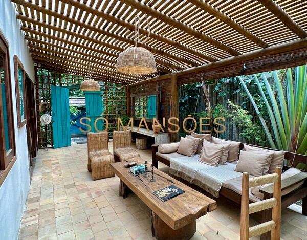 Casa à Venda no Condomínio Coqueiral – Trancoso/BA.