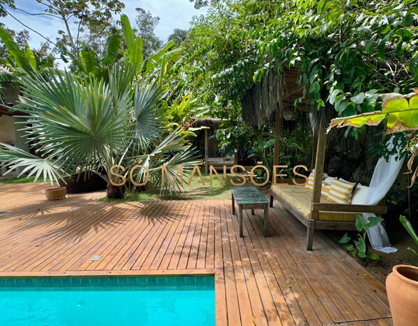 Casa à Venda no Condomínio Coqueiral – Trancoso/BA.