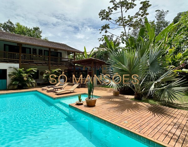 Casa à Venda no Condomínio Coqueiral – Trancoso/BA.