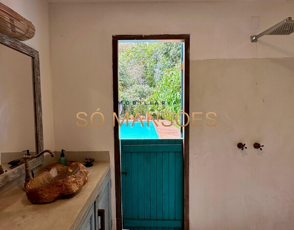 Casa à Venda no Condomínio Coqueiral – Trancoso/BA.
